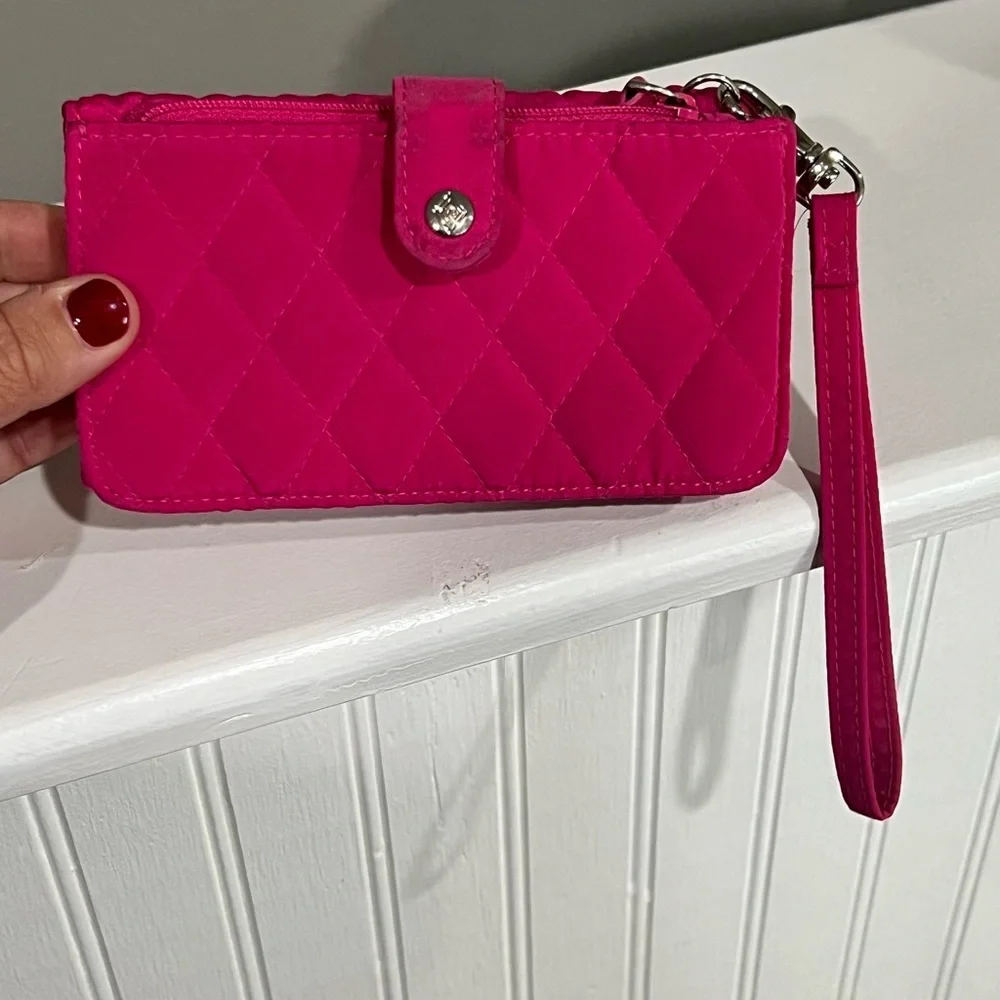 Vera Bradley pink wristlet - Picture 5 of 7